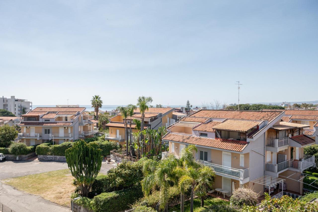 Giardini Naxos Apartment With Terrace Near The Sea Exterior foto